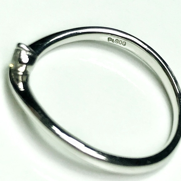 PLATINUM & DIAMOND Wave Ring - Picture 8 of 14